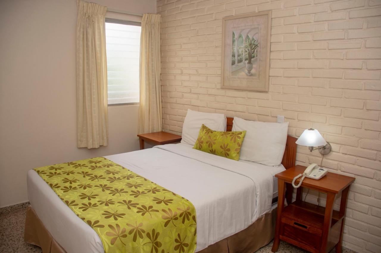 Hotel Mac Arthur Tegucigalpa Bagian luar foto